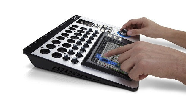 Mezcladora digital QSC TouchMix-16